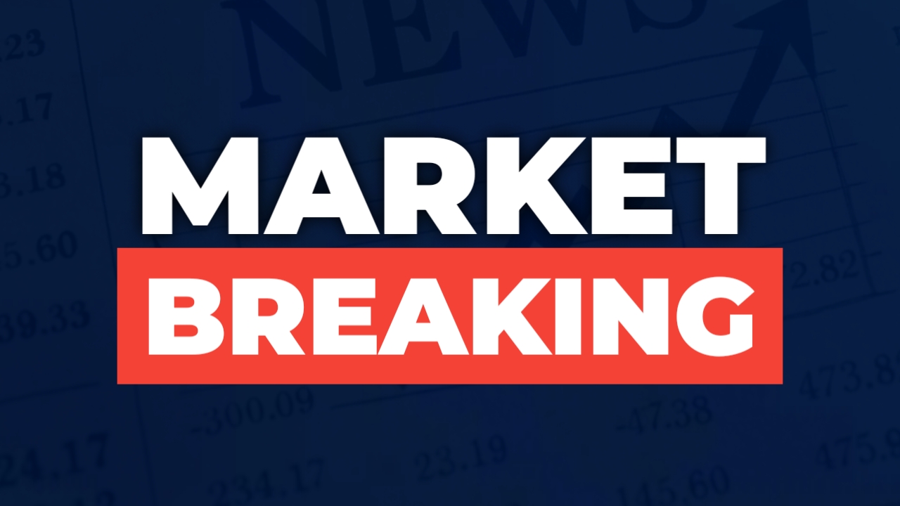 AMC Networks signs a new contract with Dan McDermott as Q3 earnings show revenue gains and ongoing profitability challenges.